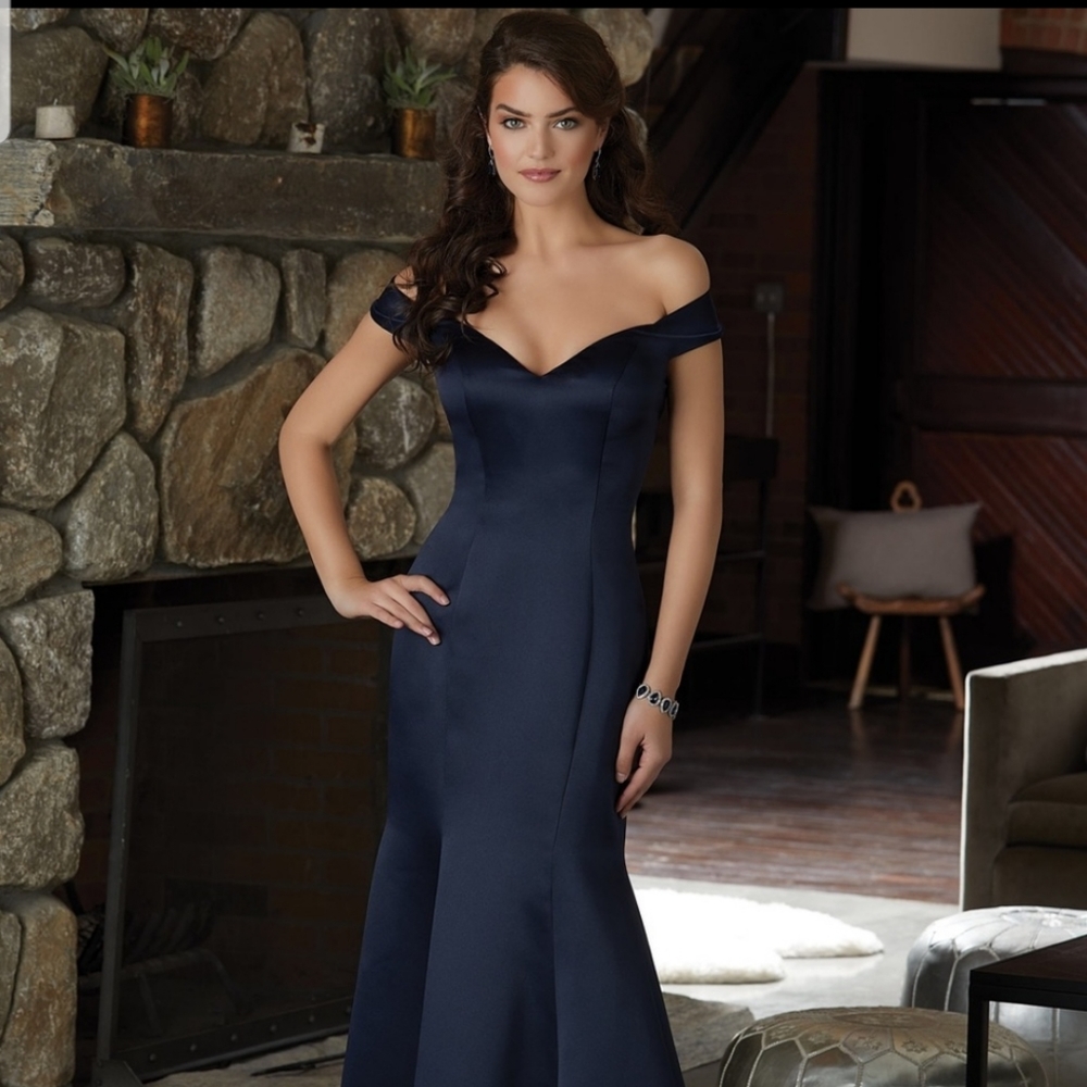 NWT MORILEE BRIDESMAID/PROM DRESS